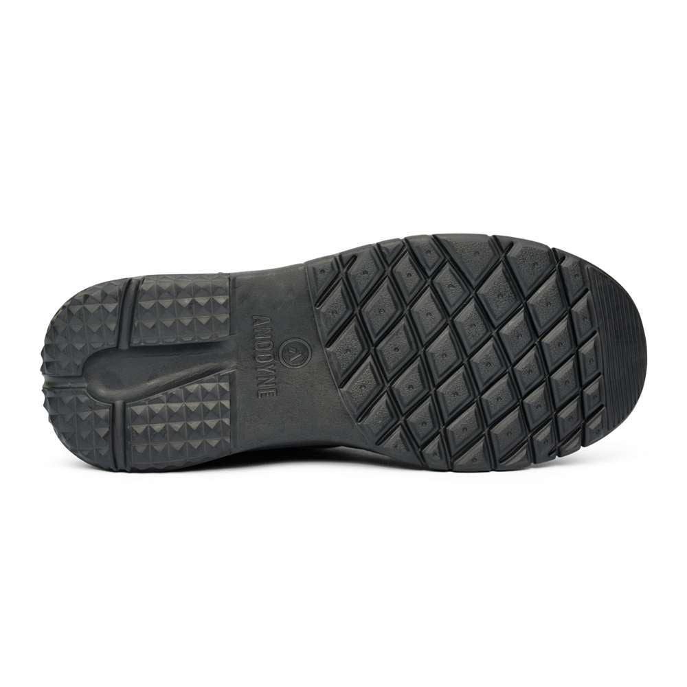 No. 56 Trail Boot - Whiskey